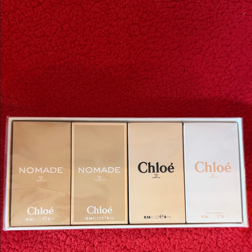 Chloe Nomade Perfume Set - Gold and Cream